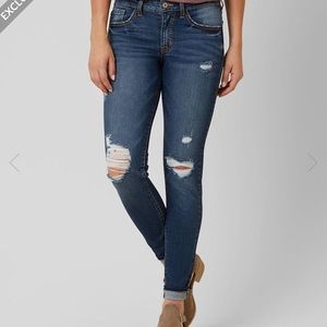 KanCan jeans size 28